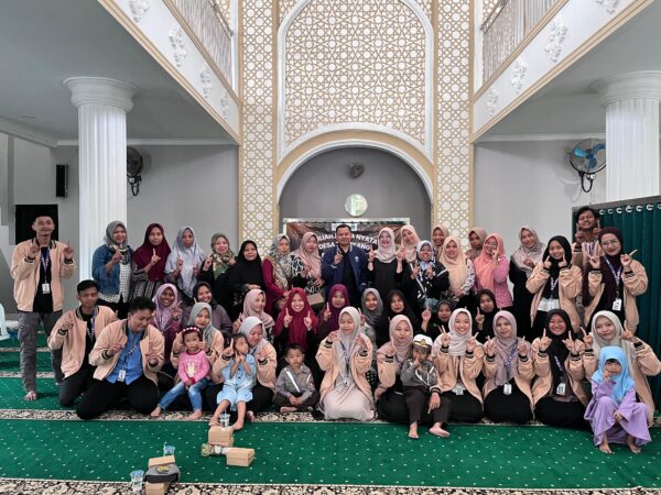 Mahasiswa KKN Gelar Seminar Parenting di Masjid At-Taqwa